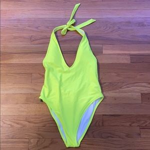 Women’s bathing suit